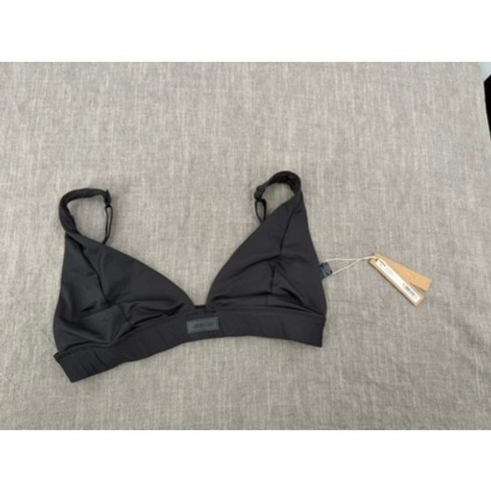 SKIMS Recycled Swim Plunge Bikini Top Adjustable Straps Onyx Black Size M NWT